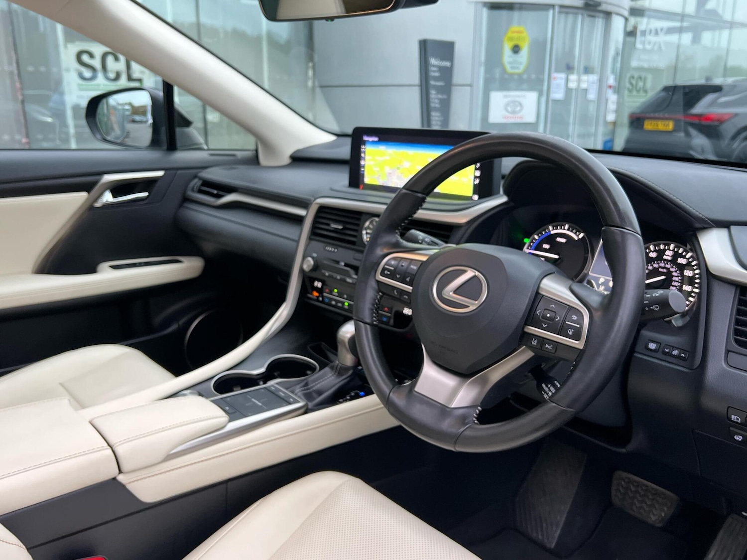 Used Lexus RX 2022 for sale - 76248470: Photo 6