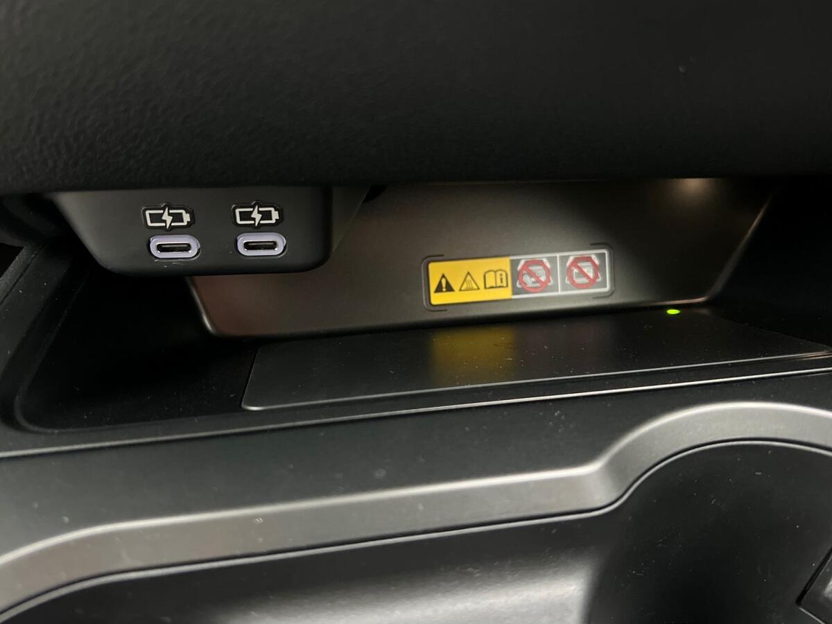 Used Lexus UX 2025 for sale - 76888351: Photo 18