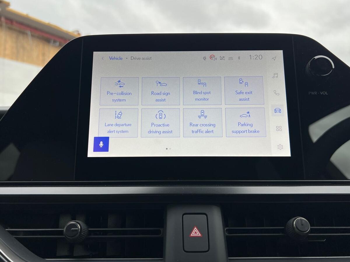 Used Lexus UX 2025 for sale - 76888351: Photo 20