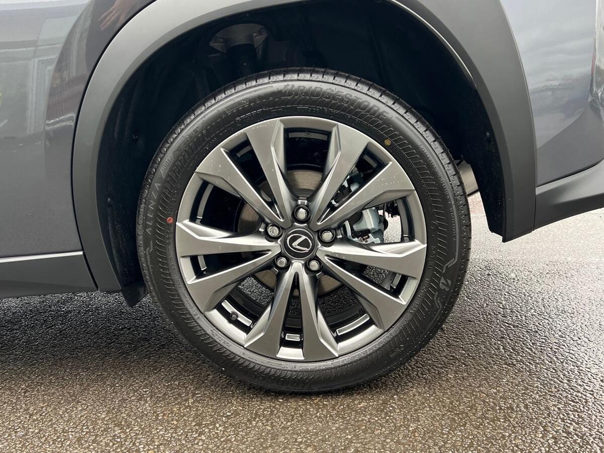 Used Lexus UX 2025 for sale - 76888351: Photo 23