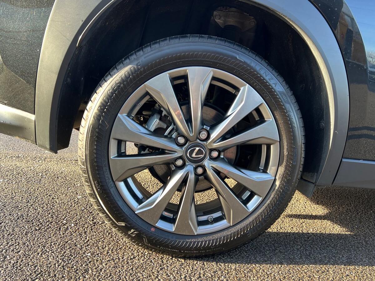 Used Lexus UX 2023 for sale - 76593386: Photo 17