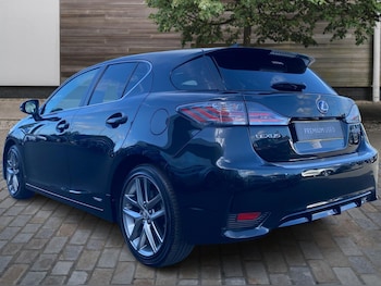 Used Lexus CT 2017 for sale - 75929342: Photo