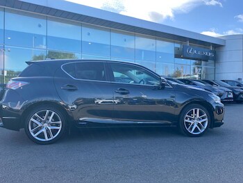 Used Lexus CT 2017 for sale - 75929342: Photo