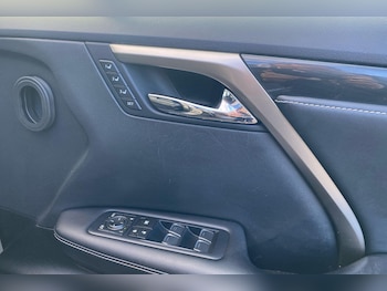Used Lexus RX 2019 for sale - 76228842: Photo 3