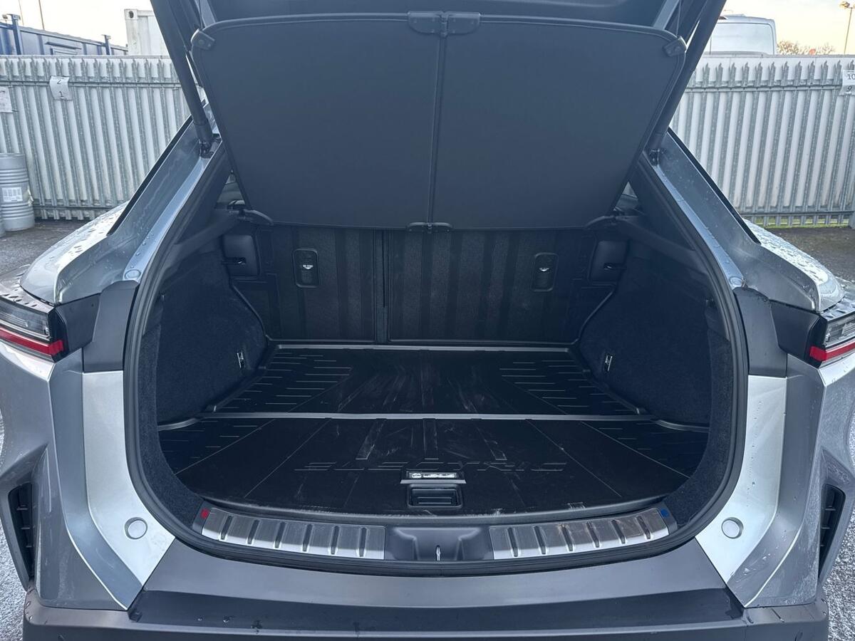 Used Lexus RZ 2025 for sale - 77157558: Photo 10