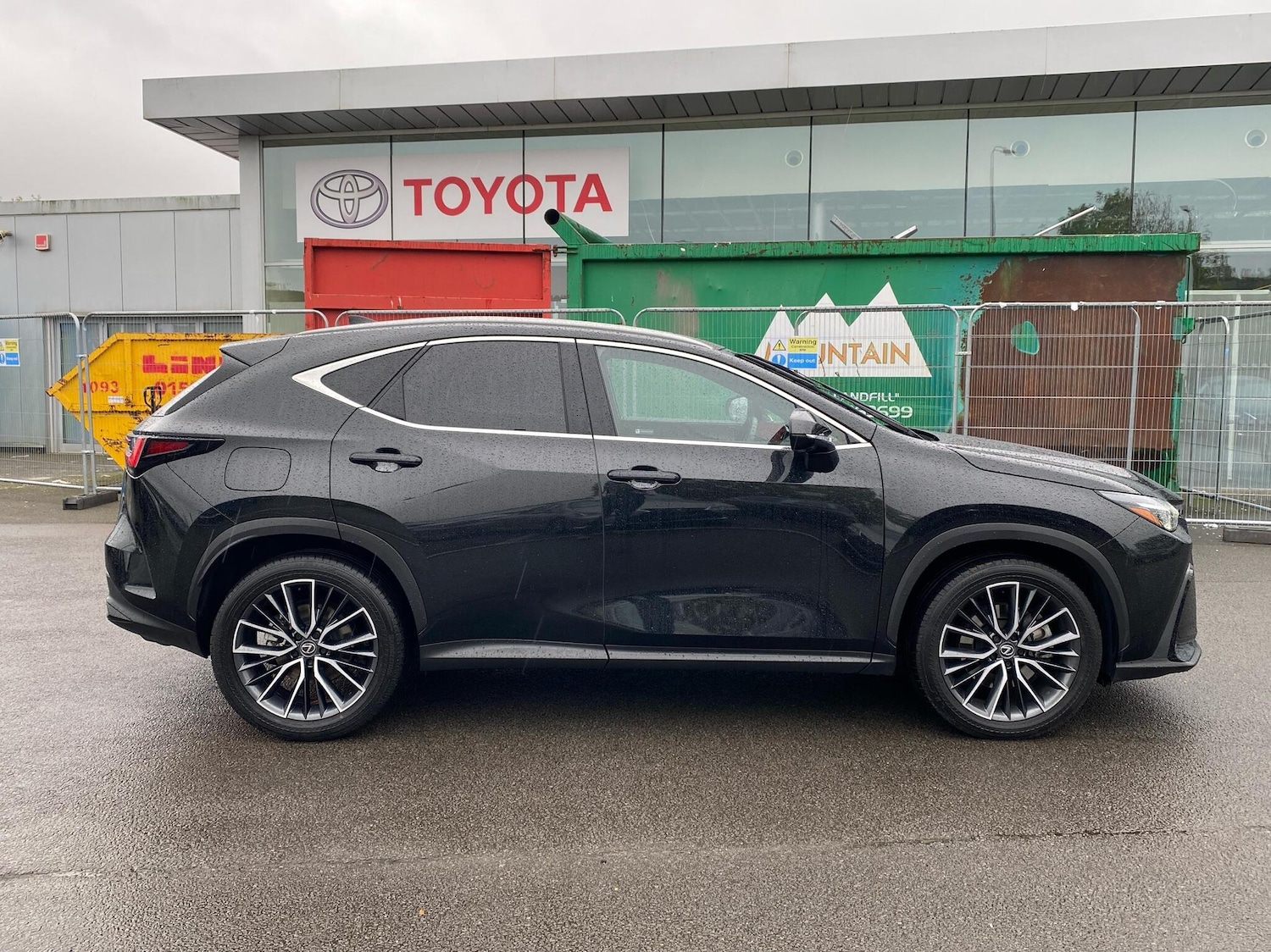 Used Lexus NX 2024 for sale - 76296984: Photo 4