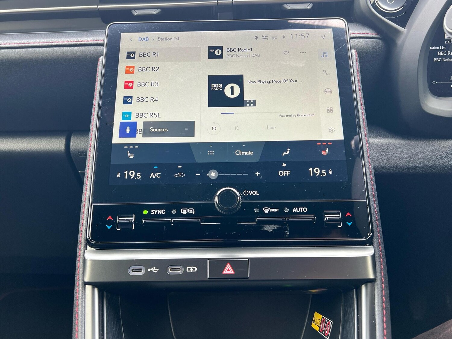 Used Lexus LBX 2024 for sale - 76216681: Photo 8