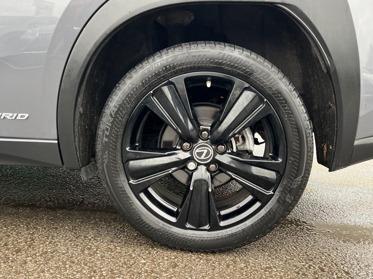 Used Lexus UX 2021 for sale - 76800380: Photo 17