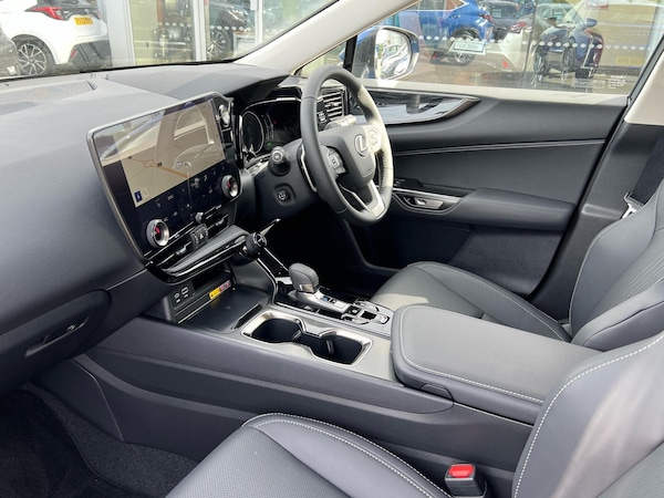 Used Lexus NX 2025 for sale - 76061659: Photo 2