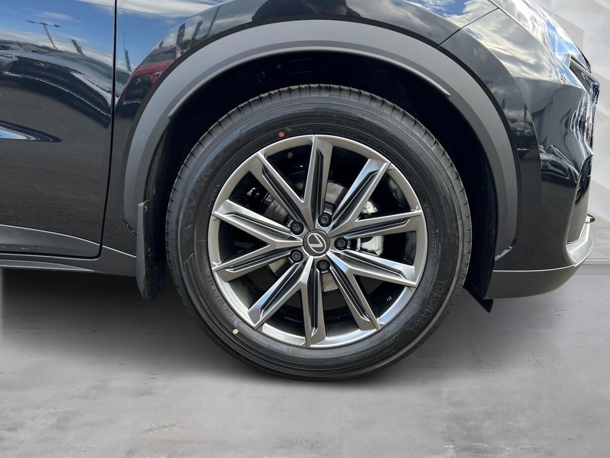 Used Lexus LBX 2026 for sale - 78088098: Photo 6