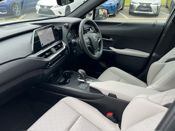 Used Lexus UX 2024 for sale - 75590432: Photo