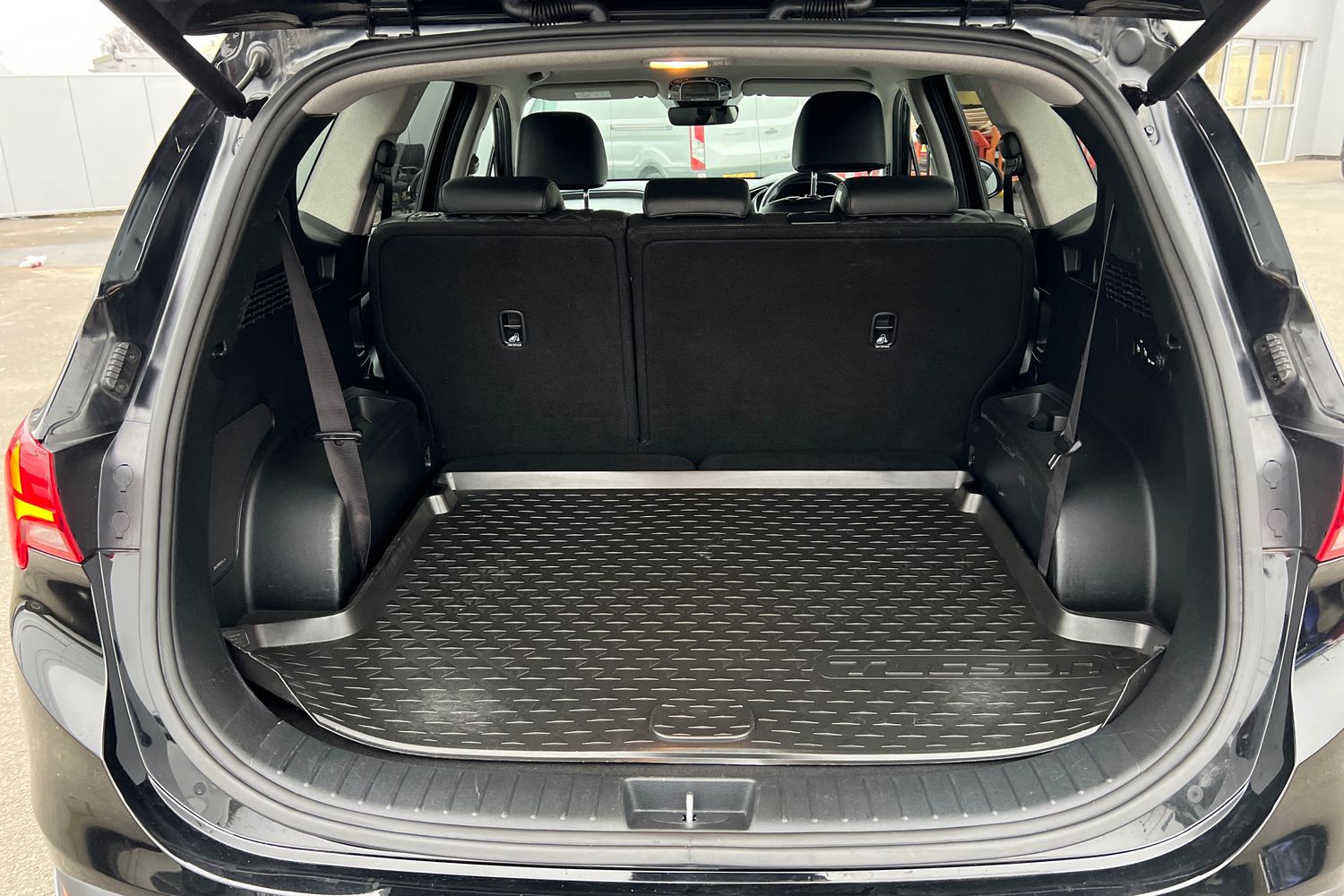 Used Hyundai Santa Fe 2023 for sale - 77397136: Photo 10