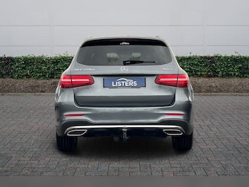 Used Mercedes-Benz GLC 2018 for sale - 77442146: Photo