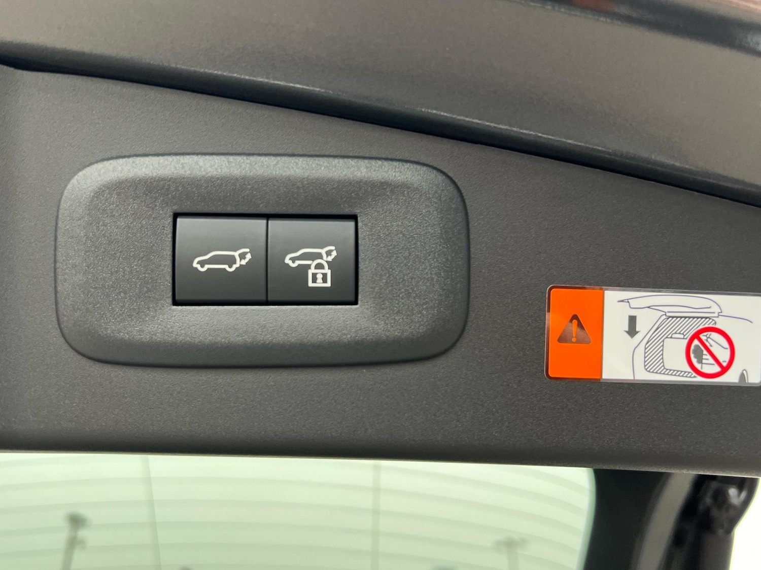 Used Lexus RZ 2024 for sale - 77060088: Photo 15