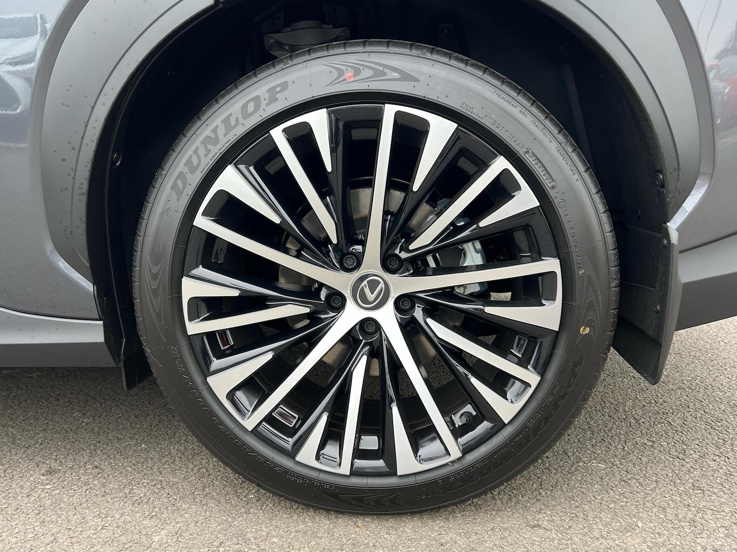 Used Lexus RZ 2024 for sale - 77060088: Photo 19