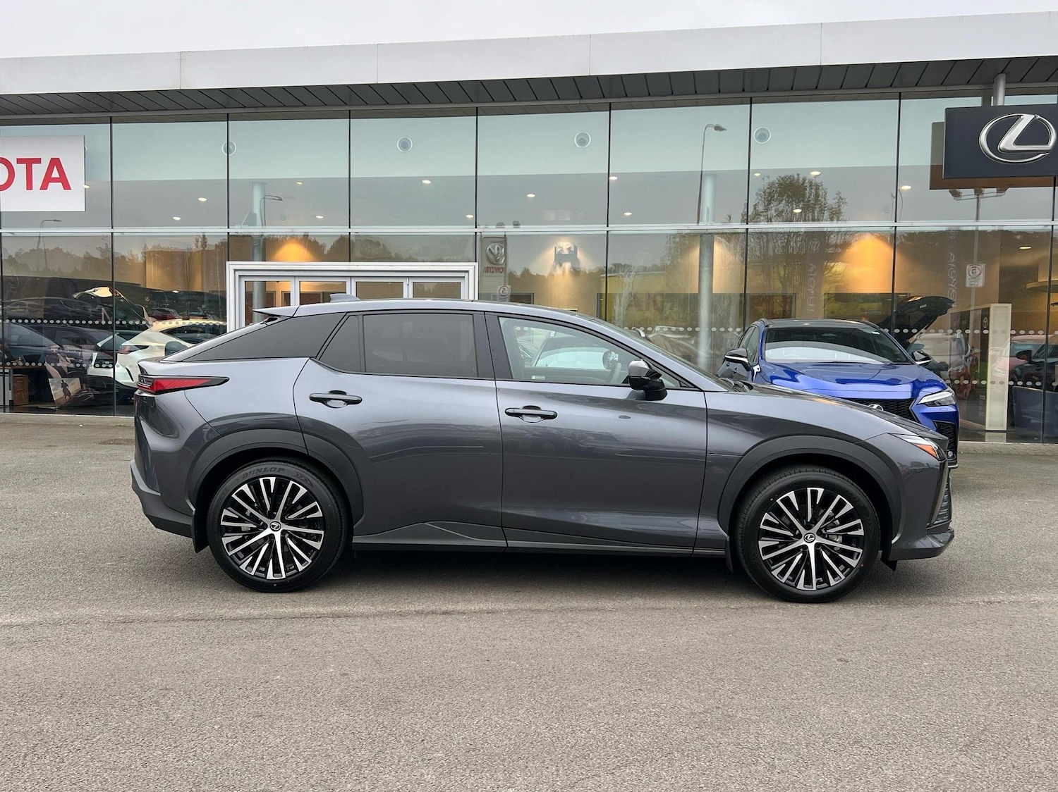 Used Lexus RZ 2024 for sale - 77060088: Photo 4