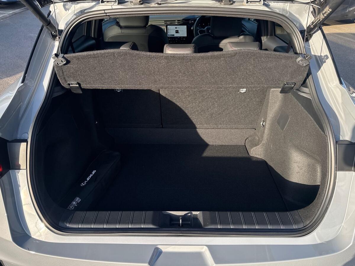 Used Lexus UX 2024 for sale - 77725165: Photo 10