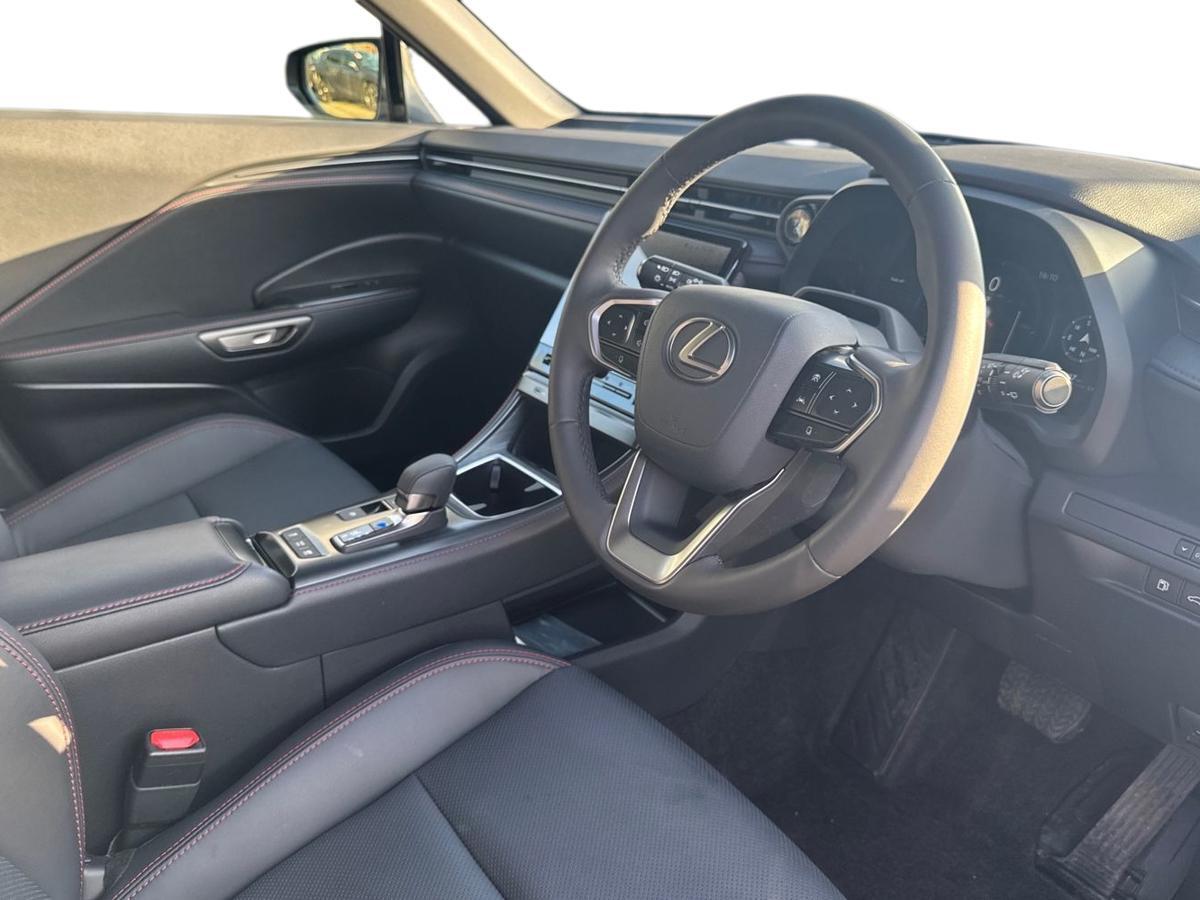 Used Lexus UX 2024 for sale - 77725165: Photo 12