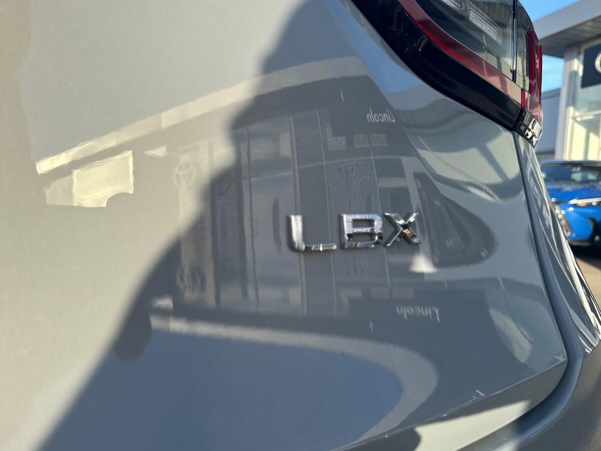 Used Lexus UX 2024 for sale - 77725165: Photo 15