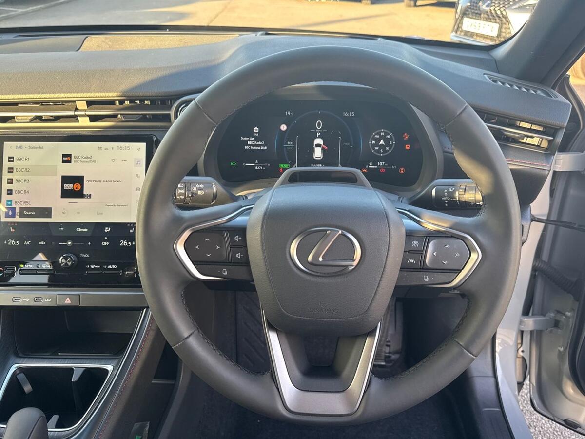 Used Lexus UX 2024 for sale - 77725165: Photo 16