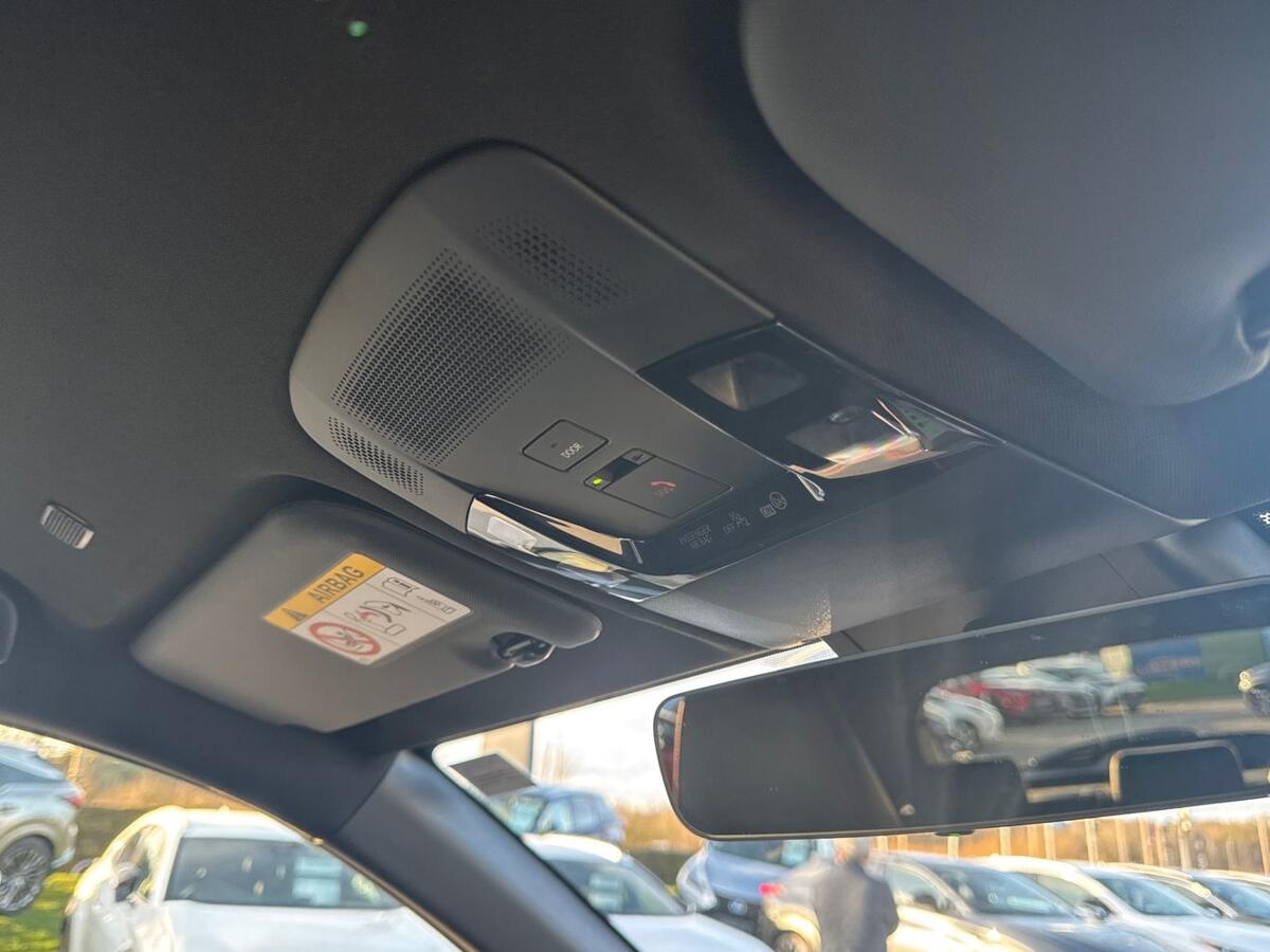 Used Lexus UX 2024 for sale - 77725165: Photo 19