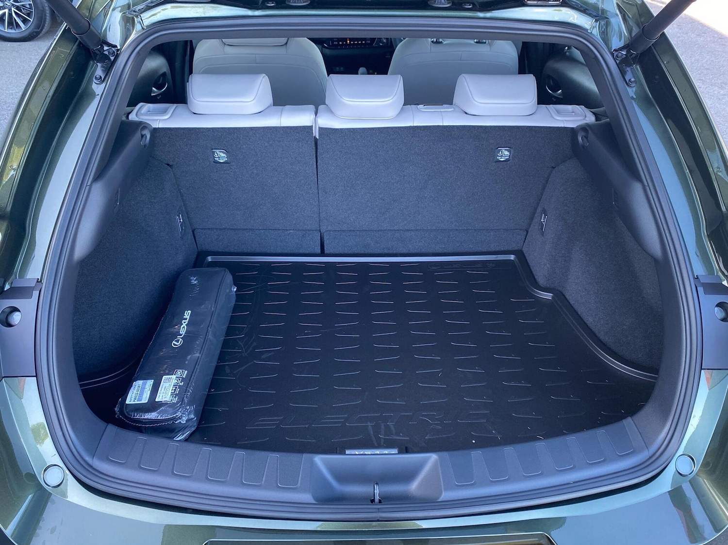 Used Lexus UX 2025 for sale - 76073771: Photo 13