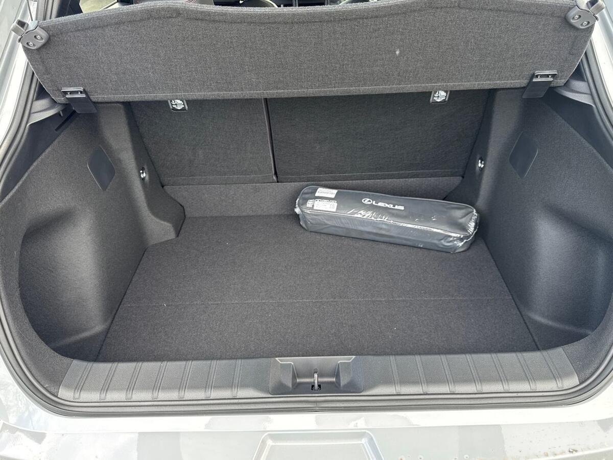 Used Lexus LBX 2026 for sale - 78008571: Photo 10