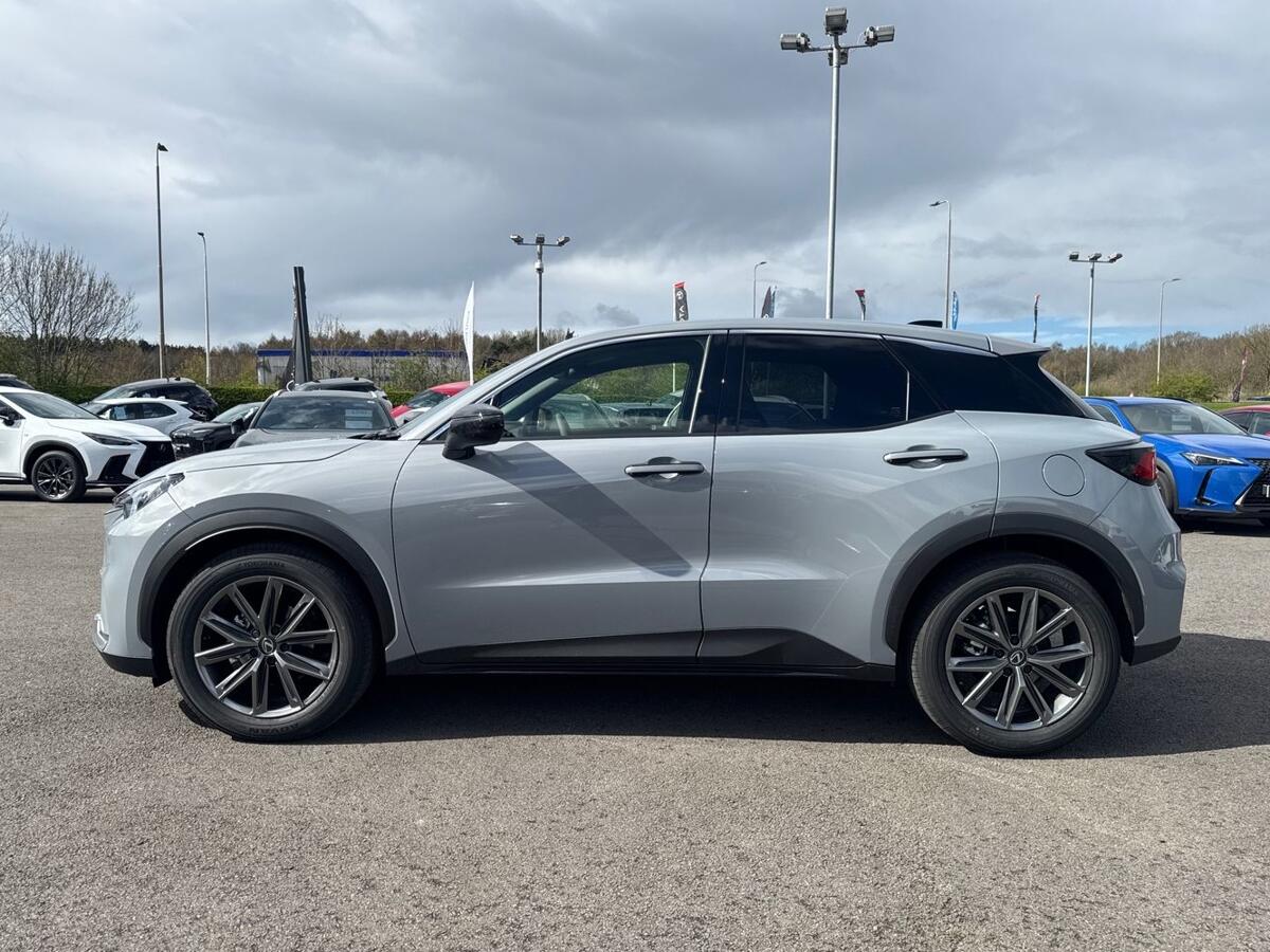 Used Lexus LBX 2026 for sale - 78008571: Photo 15