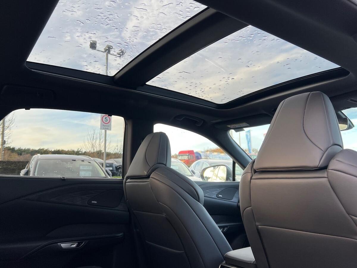 Used Lexus RX 2023 for sale - 76800698: Photo 17