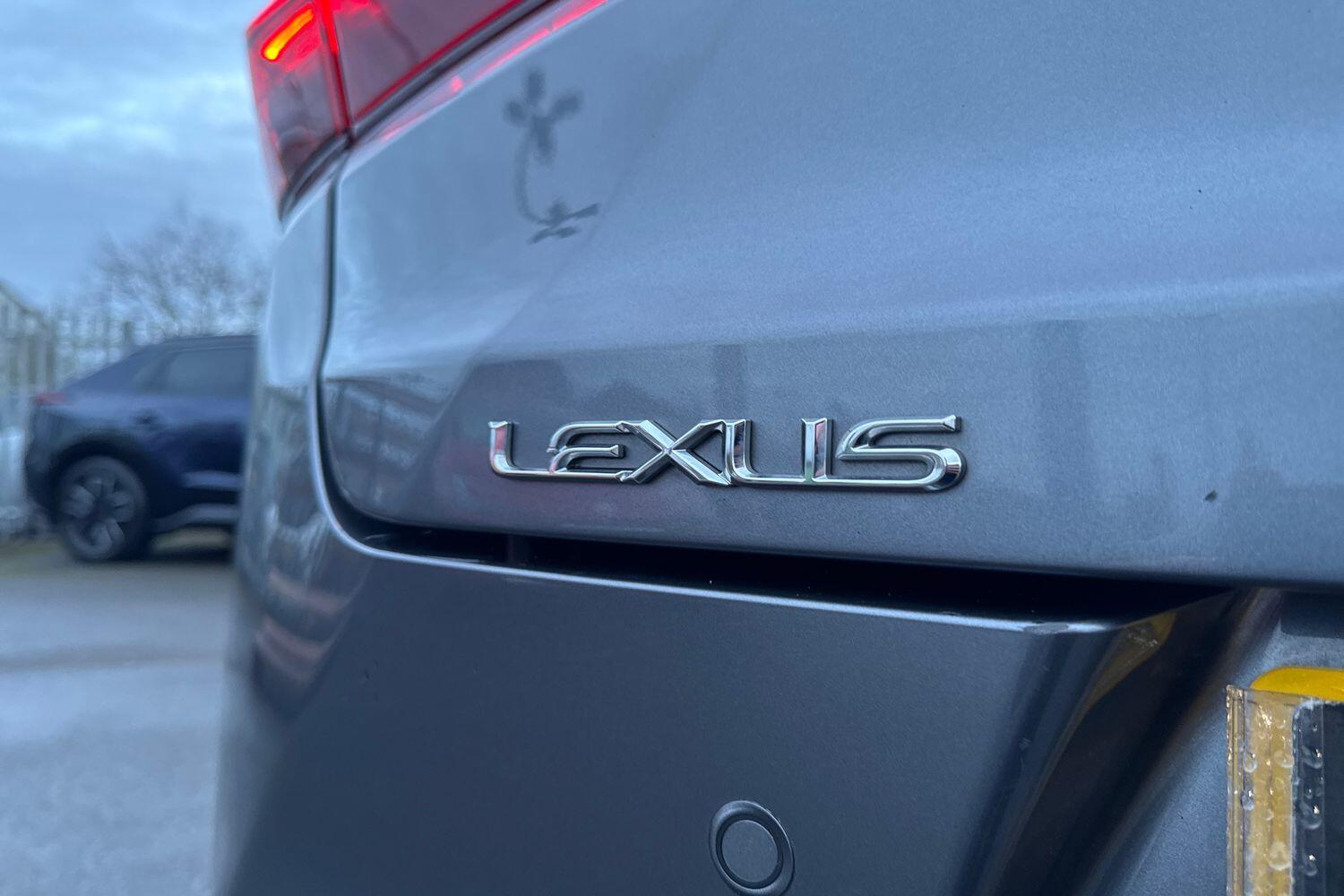 Used Lexus UX 2019 for sale - 77124651: Photo 17