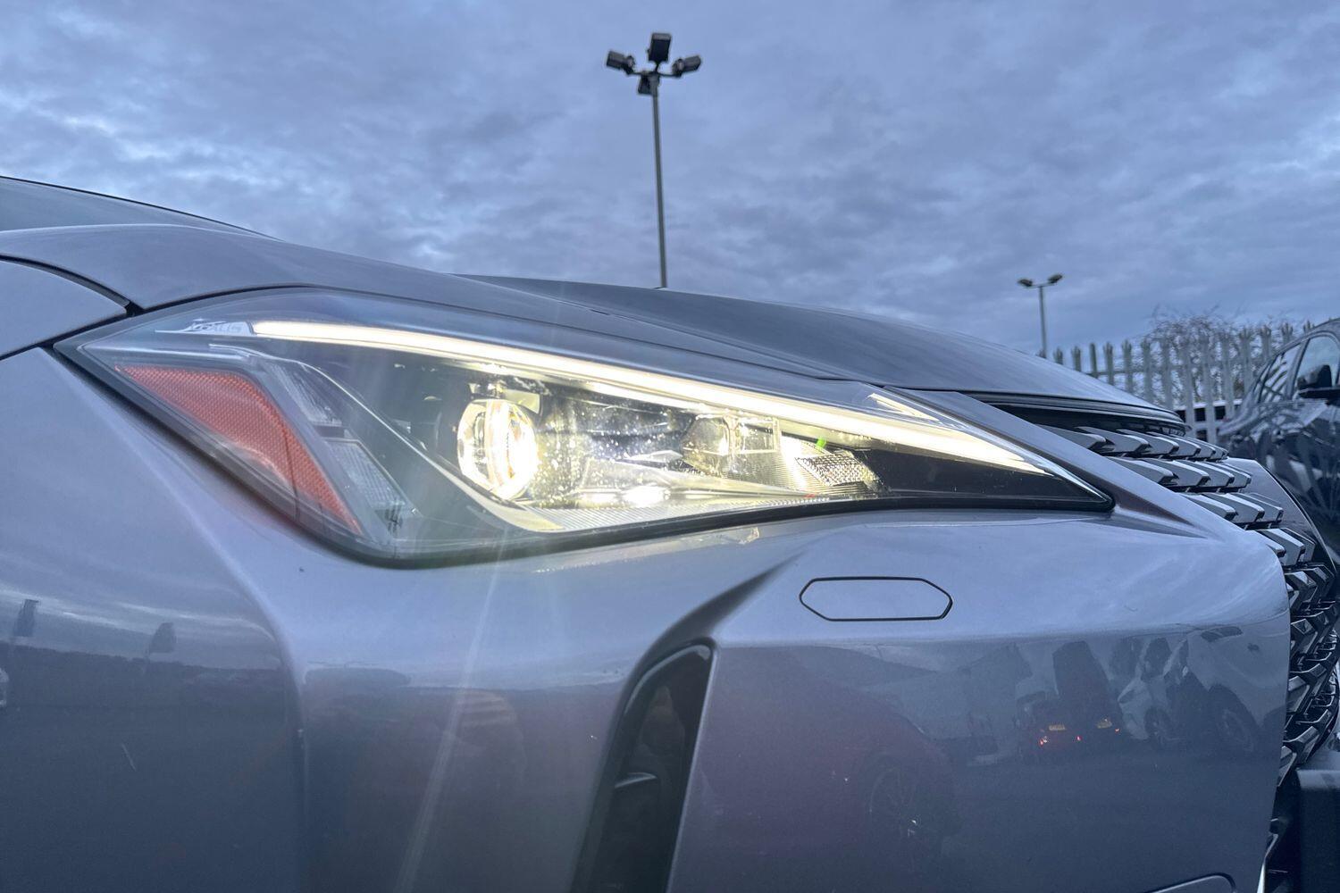 Used Lexus UX 2019 for sale - 77124651: Photo 22