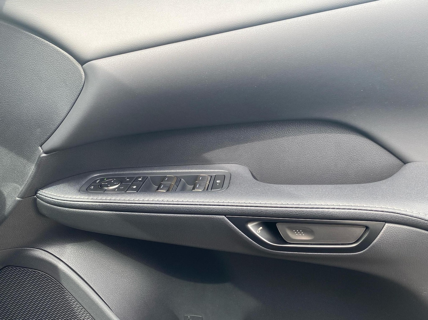 Used Lexus RX 2025 for sale - 76635383: Photo 16