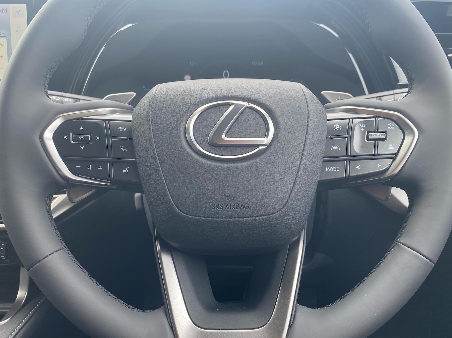 Used Lexus RX 2025 for sale - 76635383: Photo 17