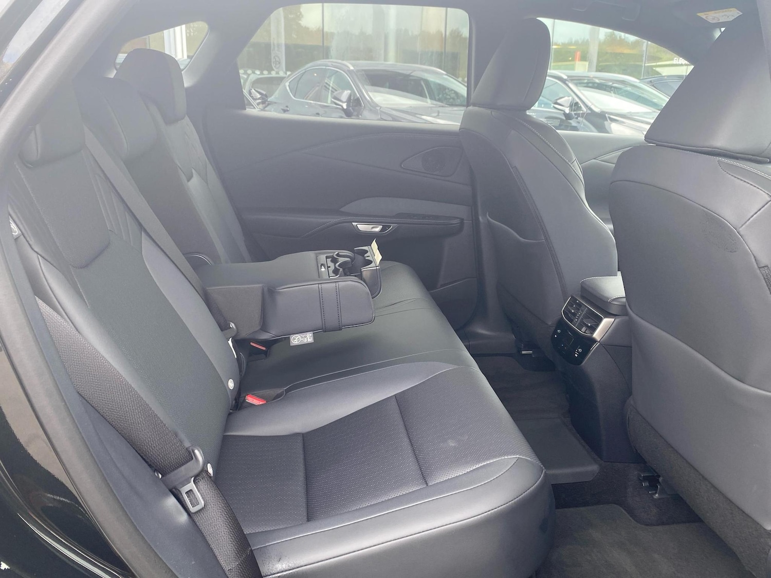 Used Lexus RX 2025 for sale - 76635383: Photo 9