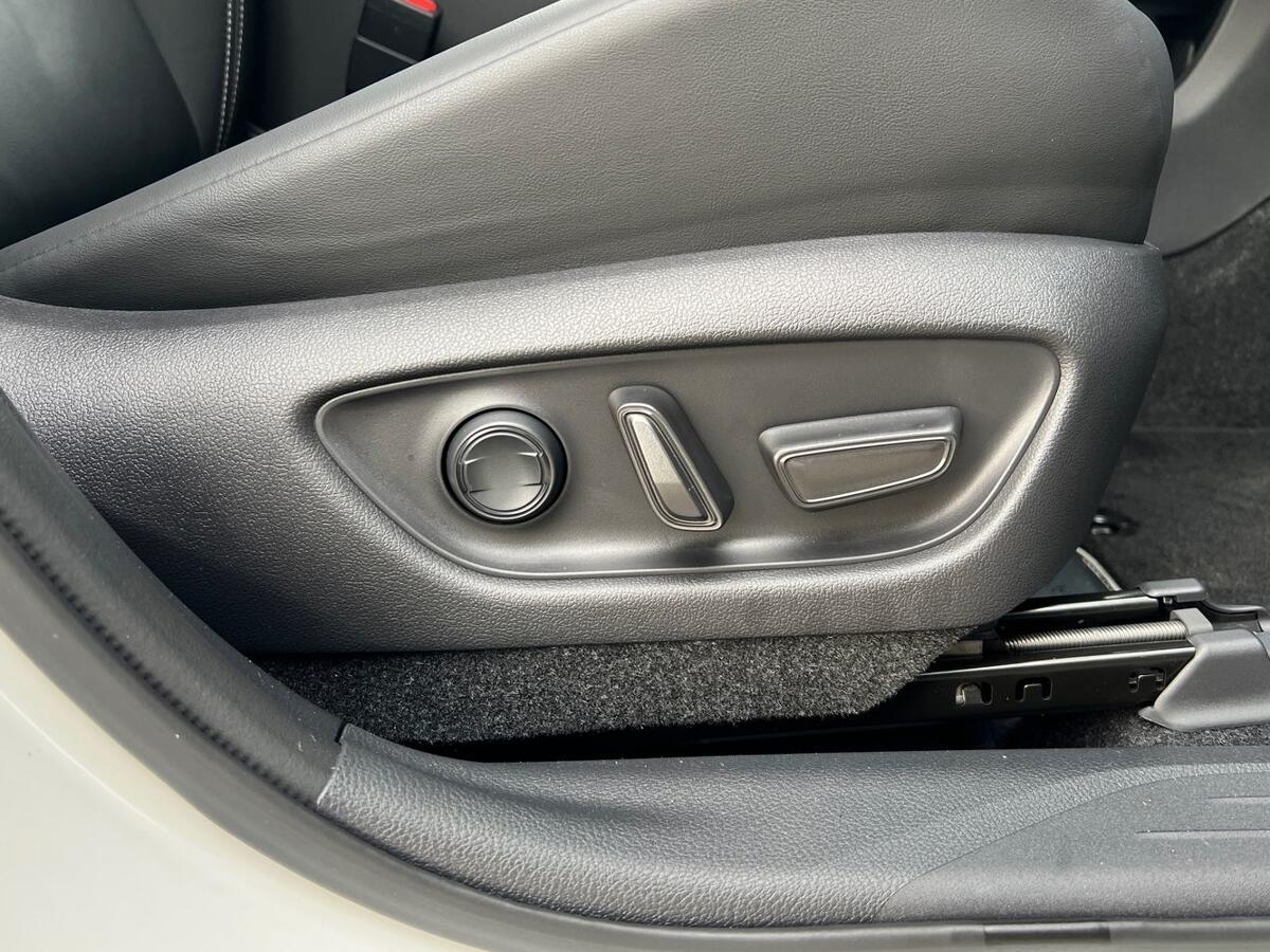 Used Lexus LBX 2025 for sale - 76609227: Photo 20