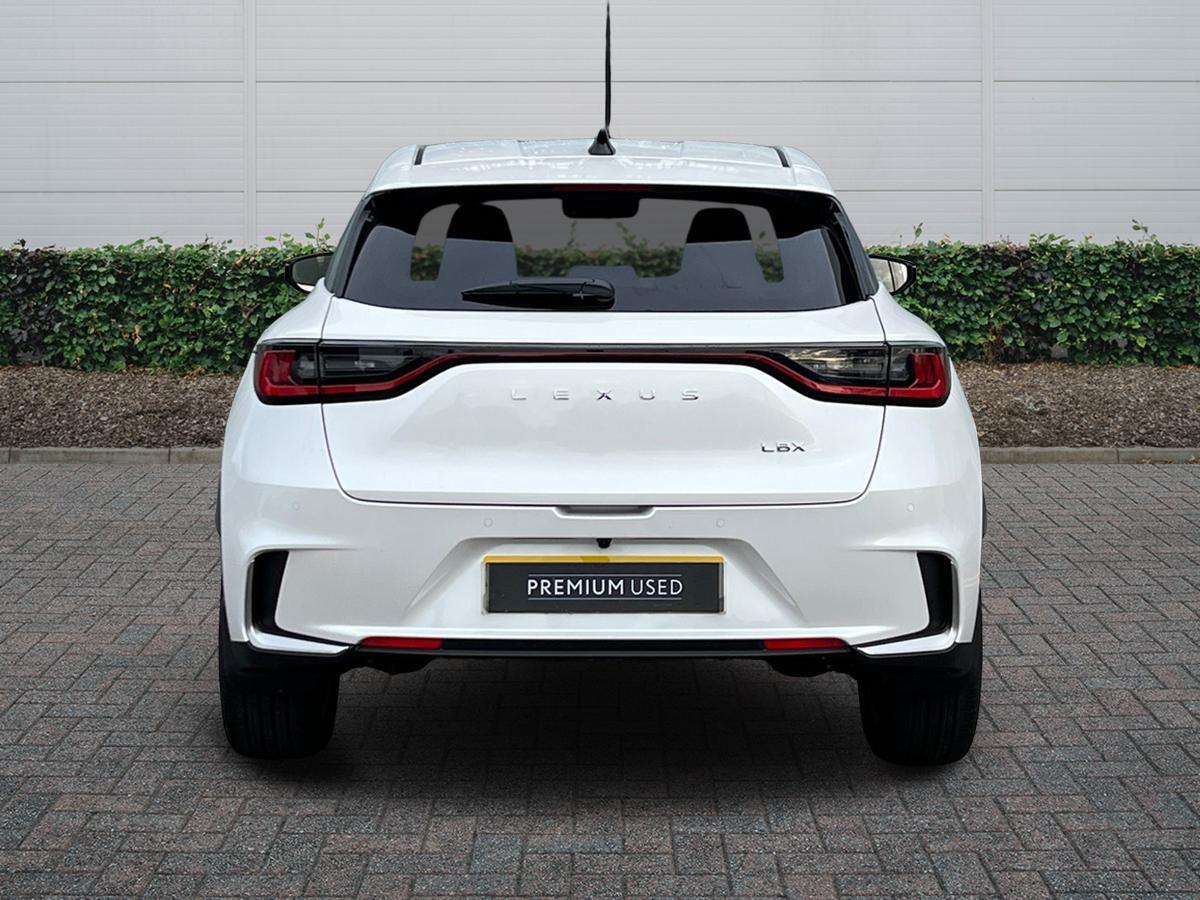 Used Lexus LBX 2025 for sale - 76609227: Photo 4