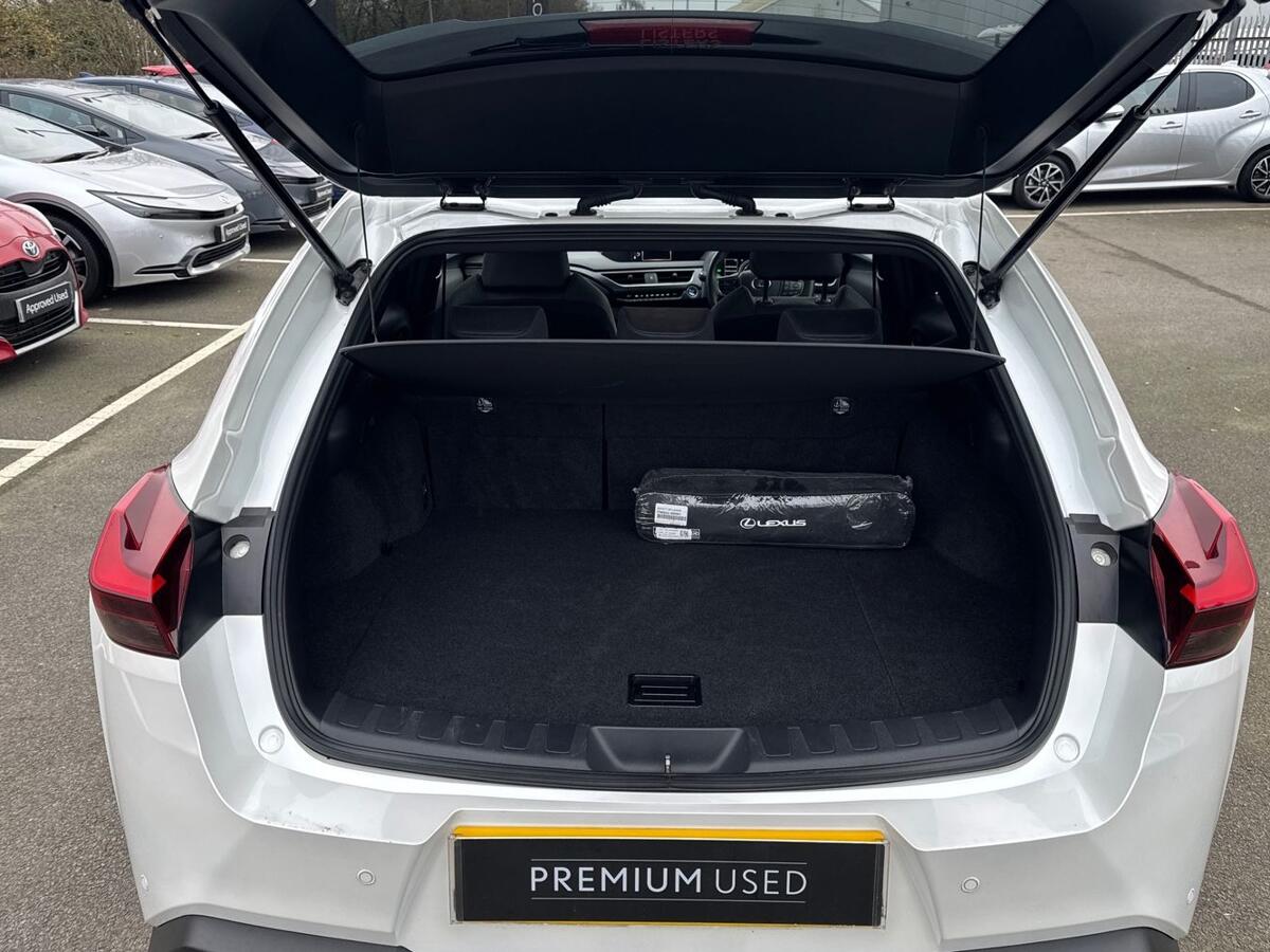 Used Lexus UX 2022 for sale - 77046354: Photo 10