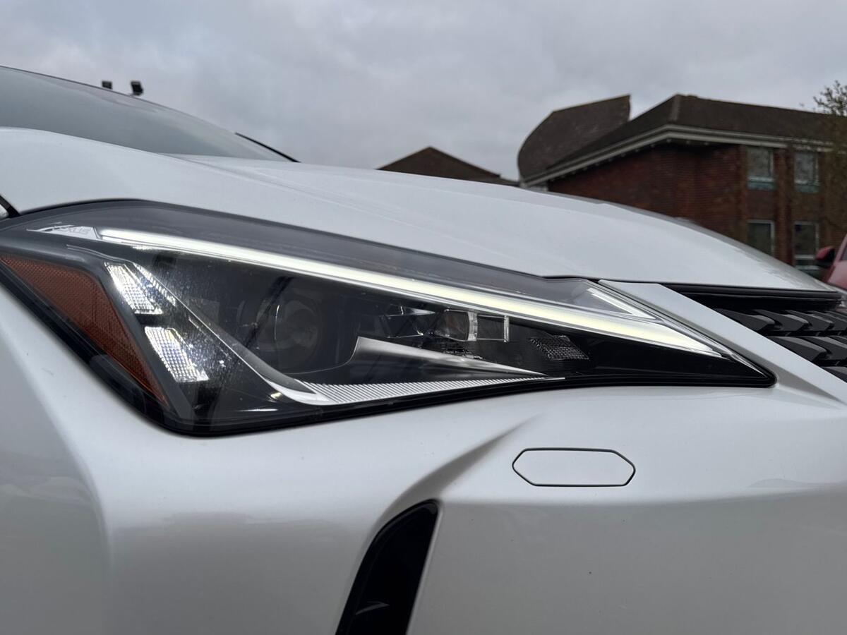 Used Lexus UX 2022 for sale - 77046354: Photo 17