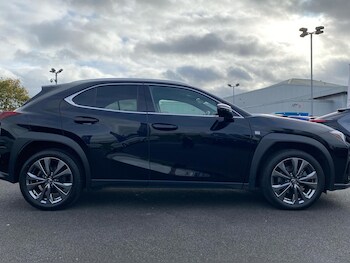 Used Lexus UX 2022 for sale - 76372363: Photo