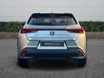 Used Lexus UX 2019 for sale - 76692746: Photo