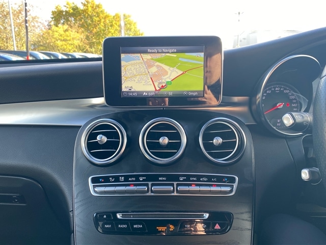 Used Mercedes-Benz GLC 2018 for sale - 76309284: Photo 10