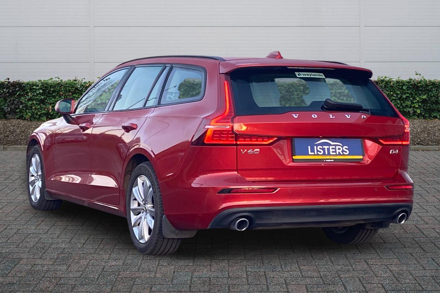 Used Volvo V60 2019 for sale - 77046355: Photo 2