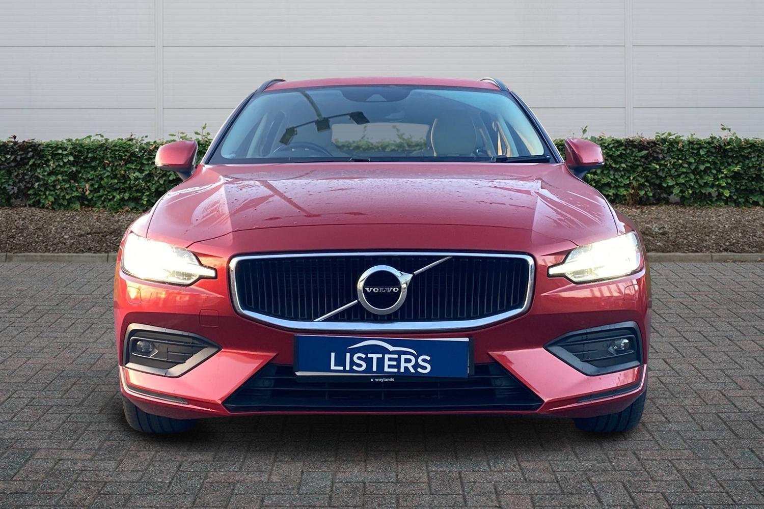 Used Volvo V60 2019 for sale - 77046355: Photo 3