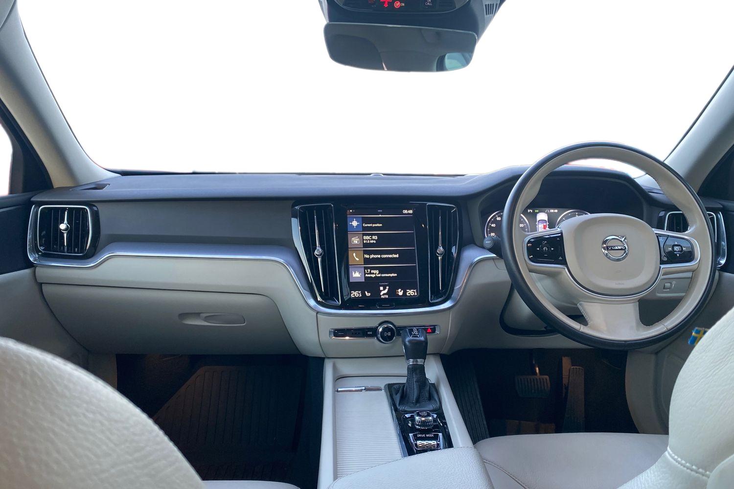 Used Volvo V60 2019 for sale - 77046355: Photo 8