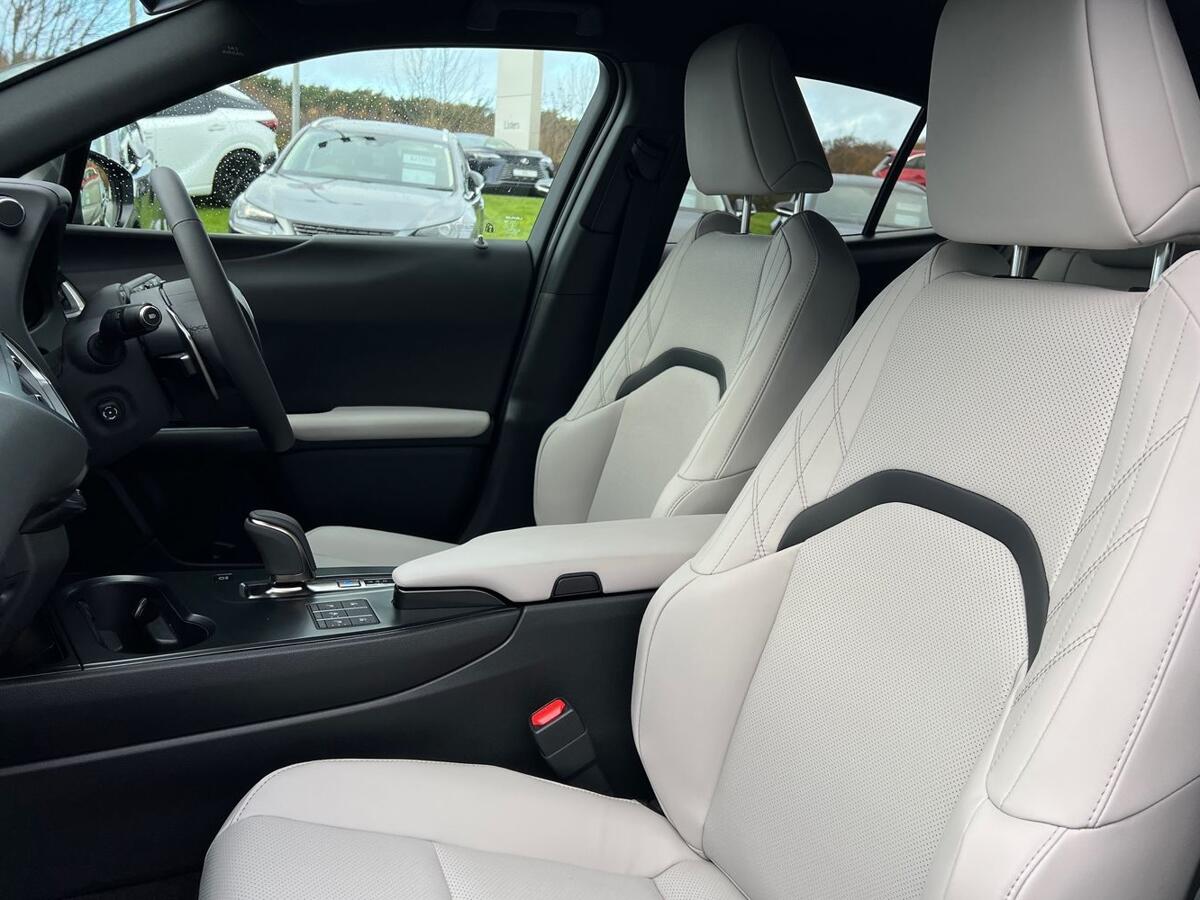 Used Lexus UX 2025 for sale - 77809708: Photo 26