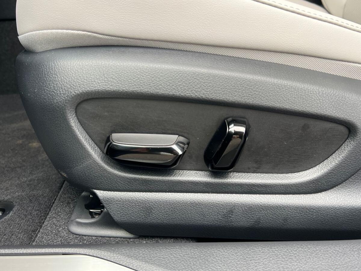 Used Lexus UX 2025 for sale - 77809708: Photo 27