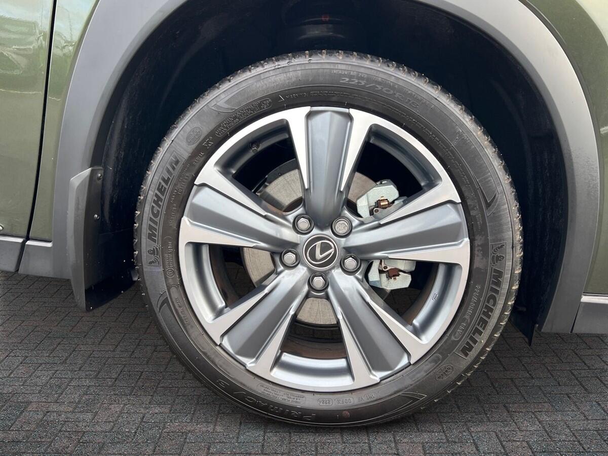 Used Lexus UX 2025 for sale - 77809708: Photo 6