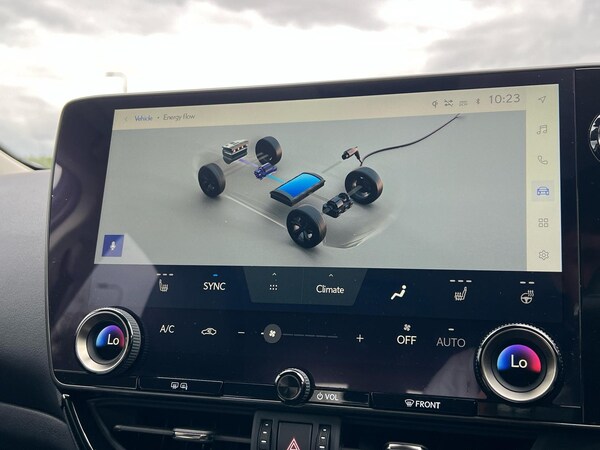 Used Lexus NX 2023 for sale - 75302551: Photo 28