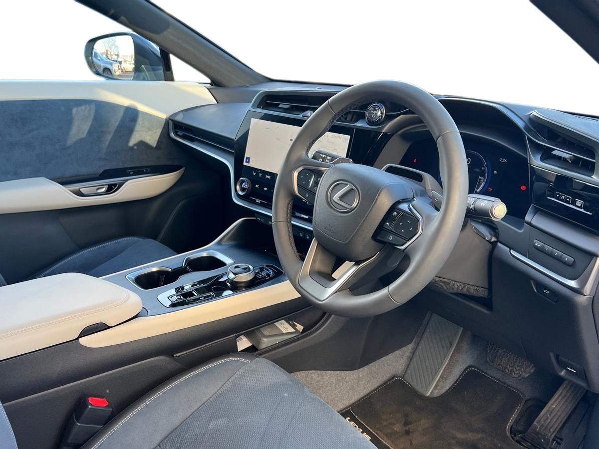 Used Lexus RZ 2025 for sale - 77013577: Photo 12