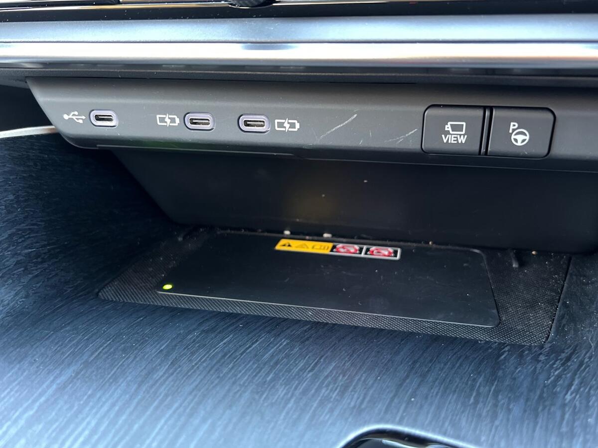 Used Lexus RZ 2025 for sale - 77013577: Photo 18